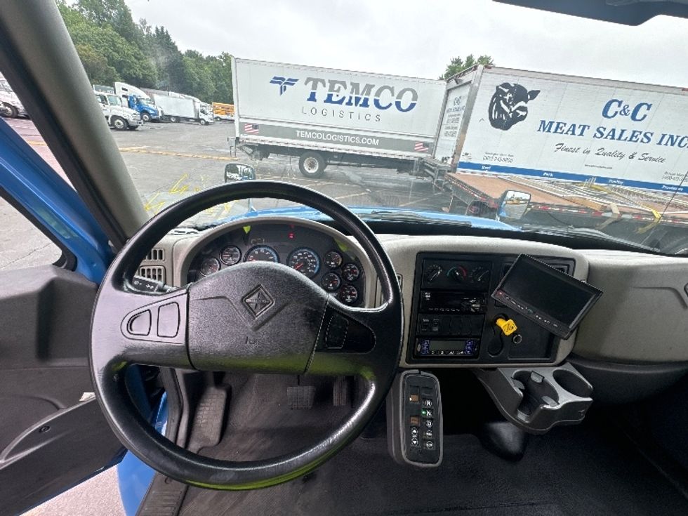 Refrigerated Truck-Light and Medium Duty Trucks-International-2019-4300-Capitol Heights-MD-178,300\n\t\tmiles-$ 40,250 - Image 17
