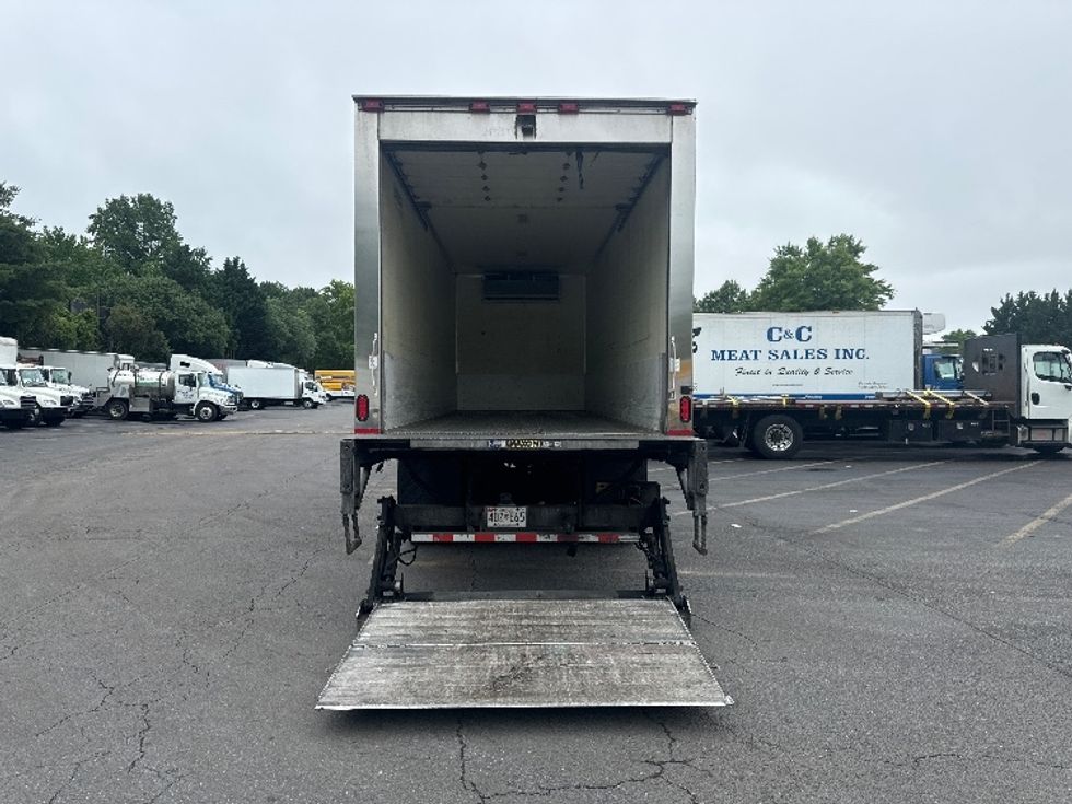 Refrigerated Truck-Light and Medium Duty Trucks-International-2019-4300-Capitol Heights-MD-178,300\n\t\tmiles-$ 40,250 - Image 9