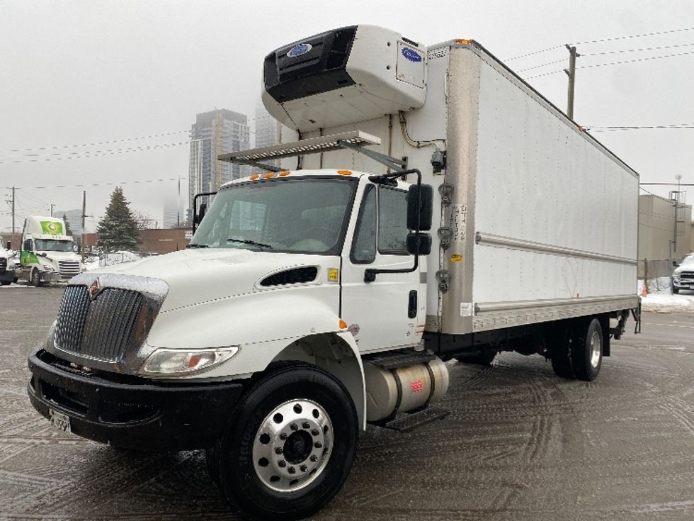 Refrigerated Truck-Light and Medium Duty Trucks-International-2019-4300-Concord-ON-249,125\n\t\tkm-$ 64,750 - Image 1