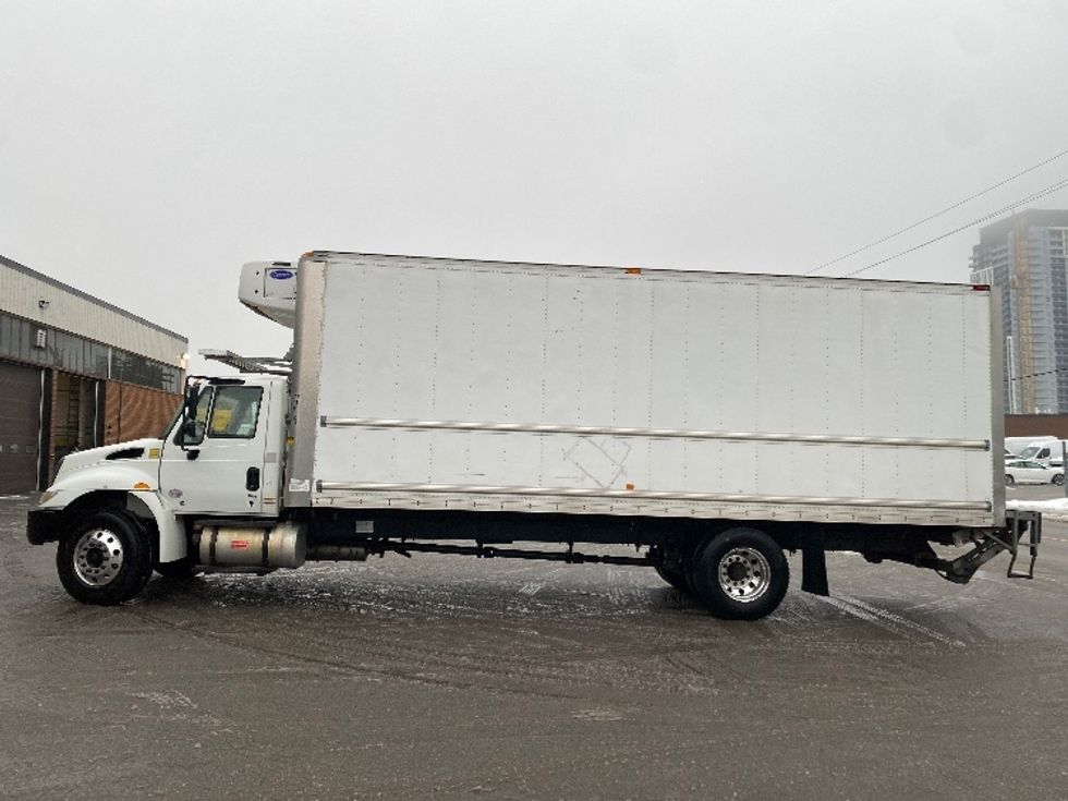 Refrigerated Truck-Light and Medium Duty Trucks-International-2019-4300-Concord-ON-249,125\n\t\tkm-$ 64,750 - Image 15