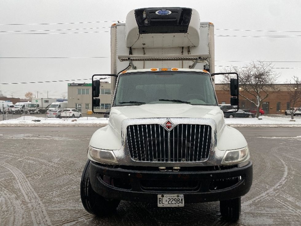 Refrigerated Truck-Light and Medium Duty Trucks-International-2019-4300-Concord-ON-249,125\n\t\tkm-$ 64,750 - Image 2