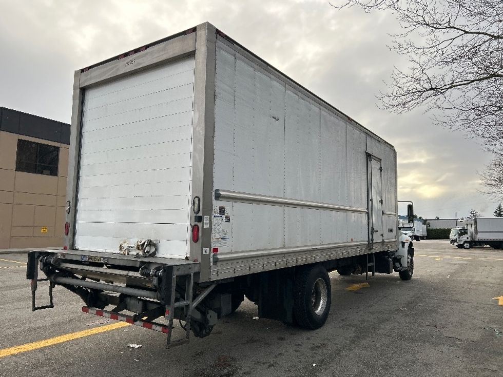 Refrigerated Truck-Light and Medium Duty Trucks-International-2019-4300-Delta-BC-161,499\n\t\tkm-$ 80,750 - Image 13