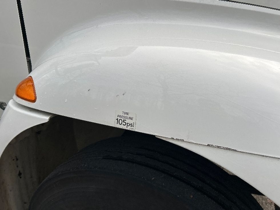 Refrigerated Truck-Light and Medium Duty Trucks-International-2019-4300-Delta-BC-161,499\n\t\tkm-$ 80,750 - Image 26