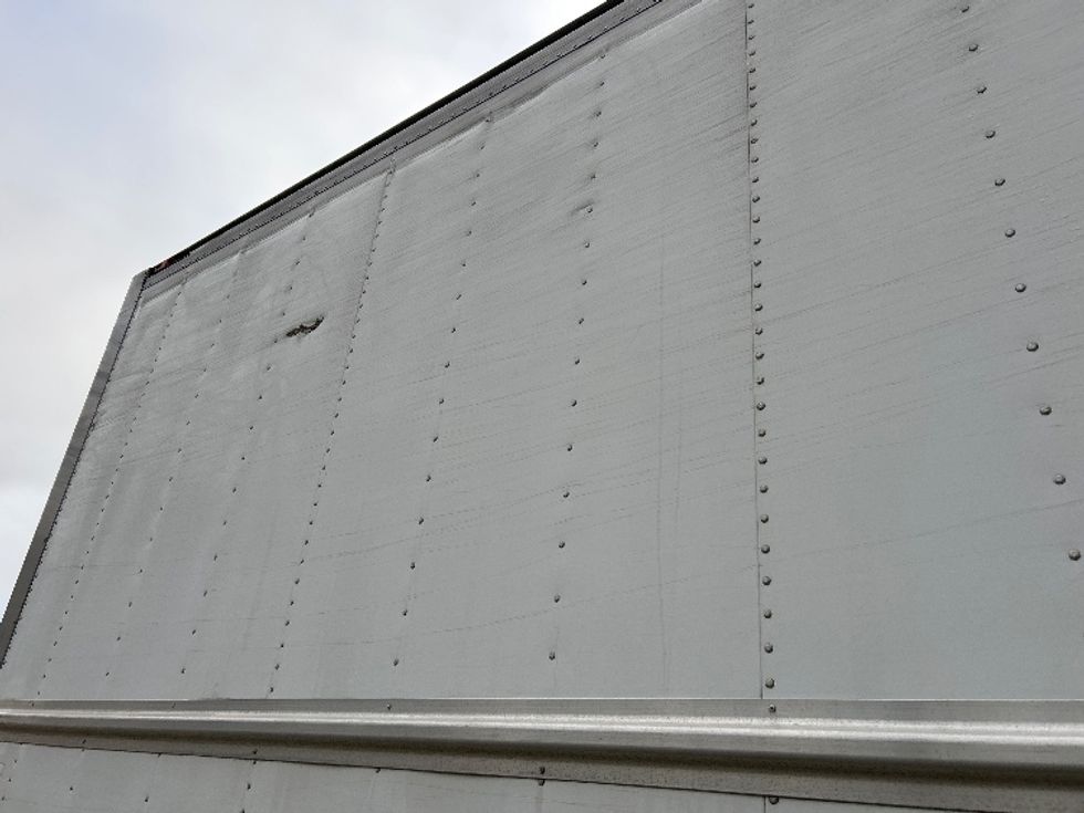 Refrigerated Truck-Light and Medium Duty Trucks-International-2019-4300-Delta-BC-161,499\n\t\tkm-$ 80,750 - Image 28