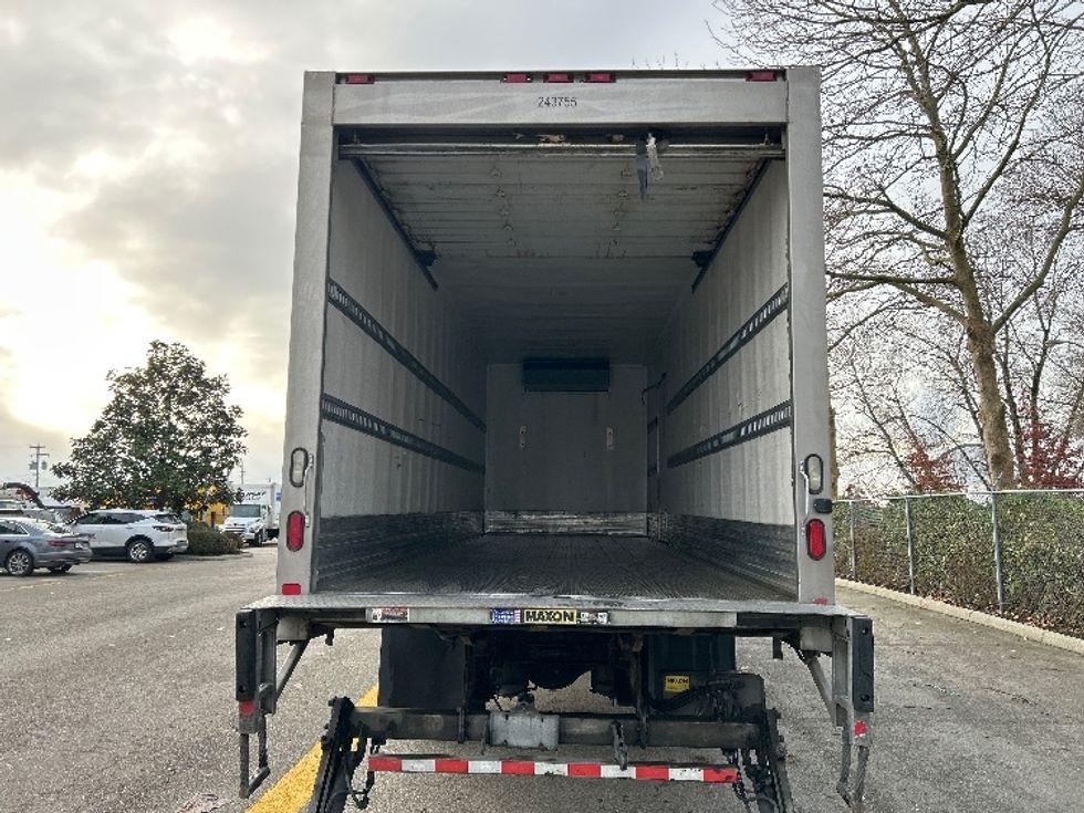 Refrigerated Truck-Light and Medium Duty Trucks-International-2019-4300-Delta-BC-161,499\n\t\tkm-$ 80,750 - Image 8