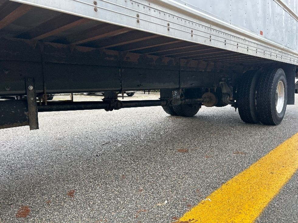 Refrigerated Truck-Light and Medium Duty Trucks-International-2019-4300-Delta-BC-194,297\n\t\tkm-$ 75,750 - Image 5