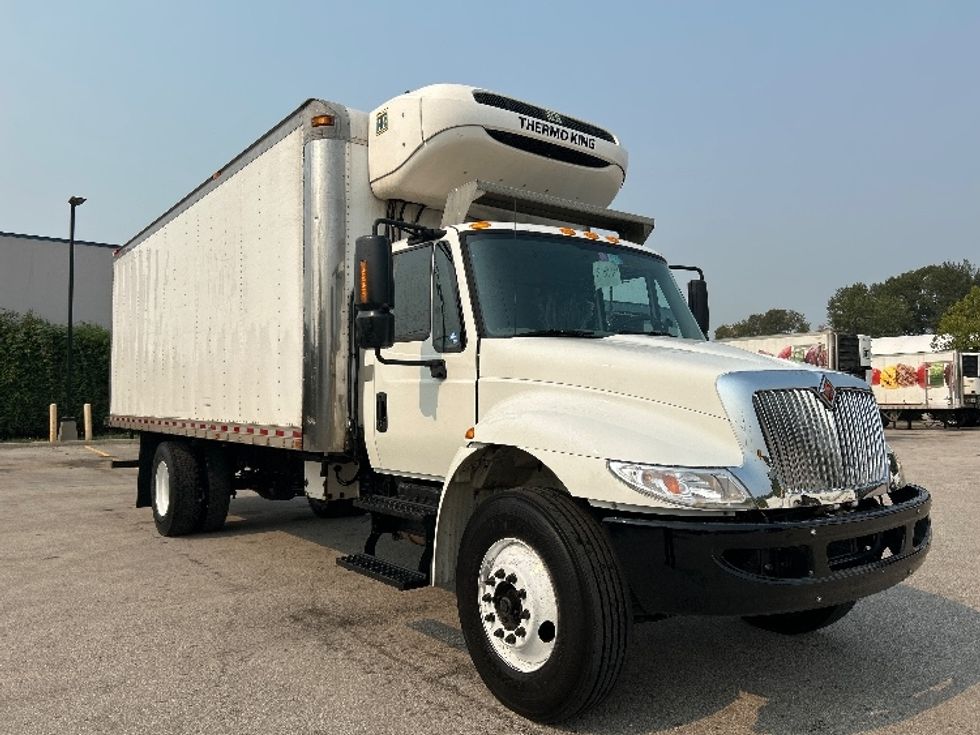 Refrigerated Truck-Light and Medium Duty Trucks-International-2019-4300-Delta-BC-206,808\n\t\tkm-$ 58,500 - Image 1