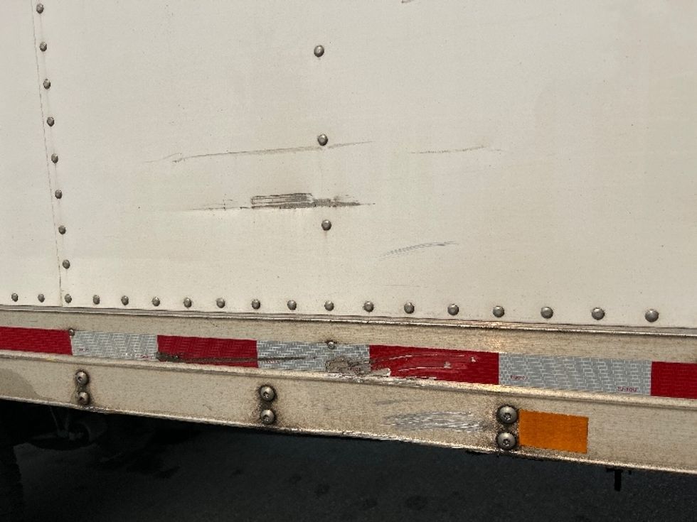 Refrigerated Truck-Light and Medium Duty Trucks-International-2019-4300-Delta-BC-206,808\n\t\tkm-$ 58,500 - Image 25