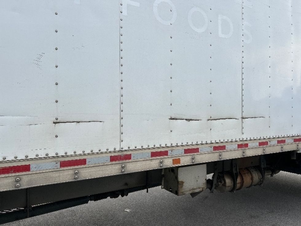 Refrigerated Truck-Light and Medium Duty Trucks-International-2019-4300-Delta-BC-213,104\n\t\tkm-$ 60,000 - Image 26