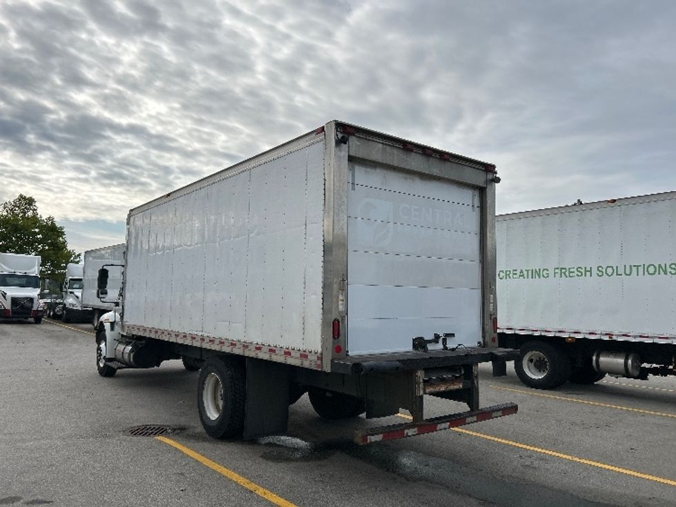 Refrigerated Truck-Light and Medium Duty Trucks-International-2019-4300-Delta-BC-213,104\n\t\tkm-$ 60,000 - Image 6