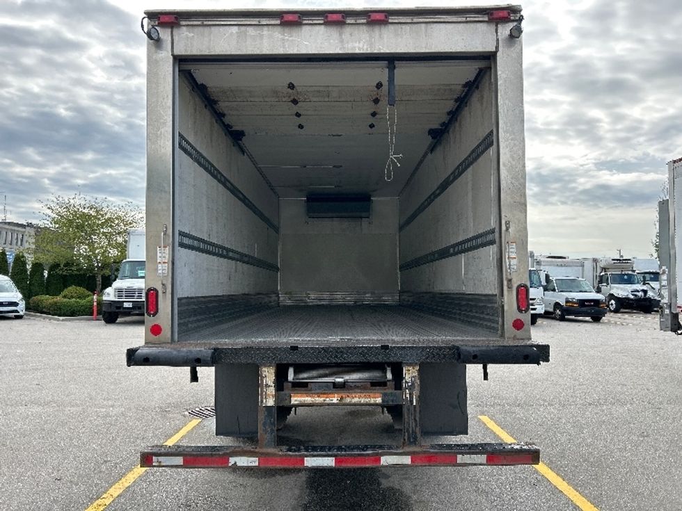 Refrigerated Truck-Light and Medium Duty Trucks-International-2019-4300-Delta-BC-213,104\n\t\tkm-$ 60,000 - Image 8