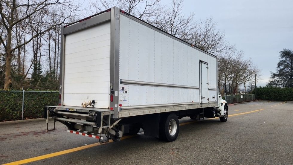 Refrigerated Truck-Light and Medium Duty Trucks-International-2019-4300-Delta-BC-246,529\n\t\tkm-$ 75,000 - Image 13