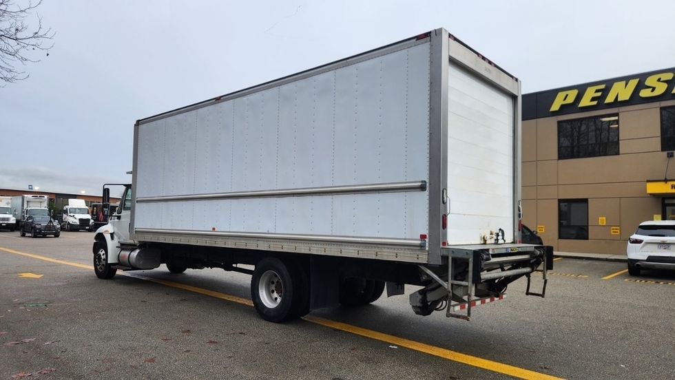 Refrigerated Truck-Light and Medium Duty Trucks-International-2019-4300-Delta-BC-246,529\n\t\tkm-$ 75,000 - Image 6