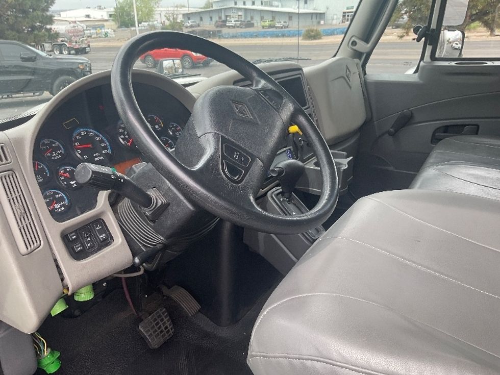 Refrigerated Truck-Light and Medium Duty Trucks-International-2019-4300-El Paso-TX-108,754\n\t\tmiles-$ 57,250 - Image 16