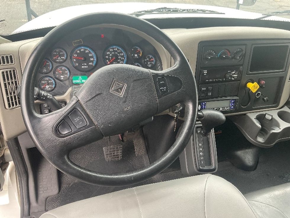 Refrigerated Truck-Light and Medium Duty Trucks-International-2019-4300-El Paso-TX-108,754\n\t\tmiles-$ 57,250 - Image 17