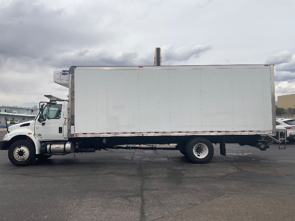 Refrigerated Truck-Light and Medium Duty Trucks-International-2019-4300-El Paso-TX-108,754\n\t\tmiles-$ 57,250 - Image 4