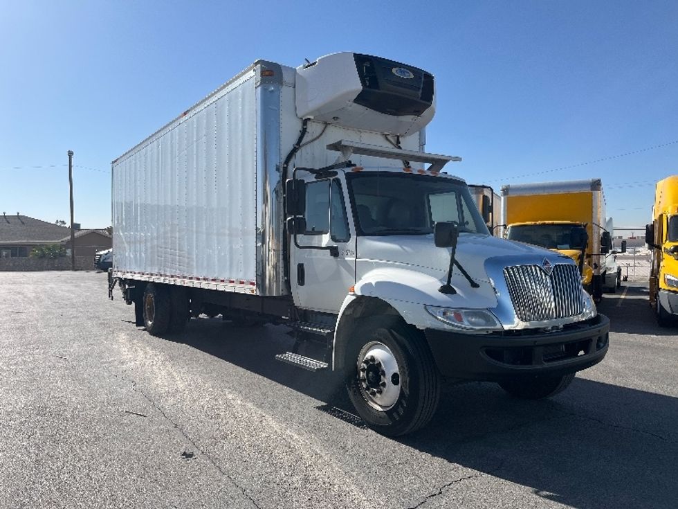 Refrigerated Truck-Light and Medium Duty Trucks-International-2019-4300-El Paso-TX-109,675\n\t\tmiles-$ 57,250 - Image 1