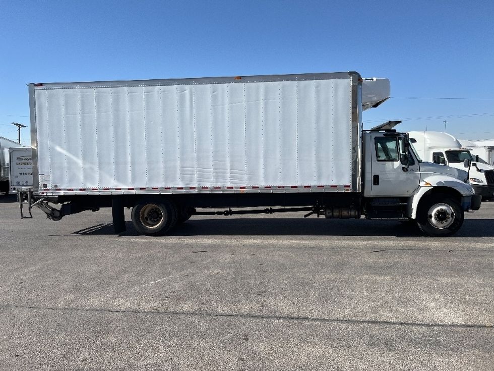 Refrigerated Truck-Light and Medium Duty Trucks-International-2019-4300-El Paso-TX-109,675\n\t\tmiles-$ 57,250 - Image 15