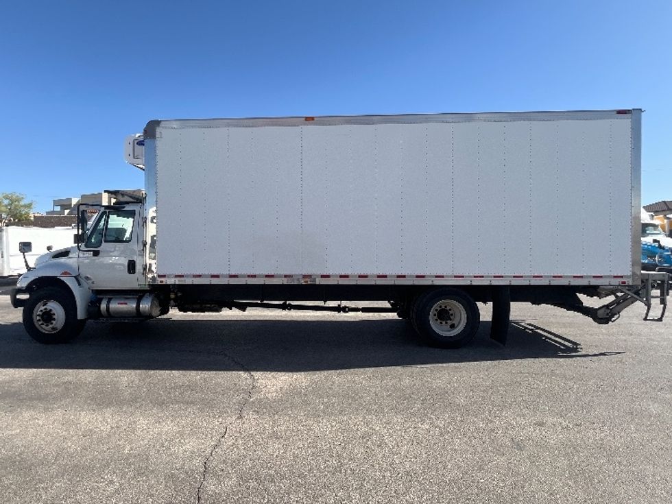 Refrigerated Truck-Light and Medium Duty Trucks-International-2019-4300-El Paso-TX-109,675\n\t\tmiles-$ 57,250 - Image 4