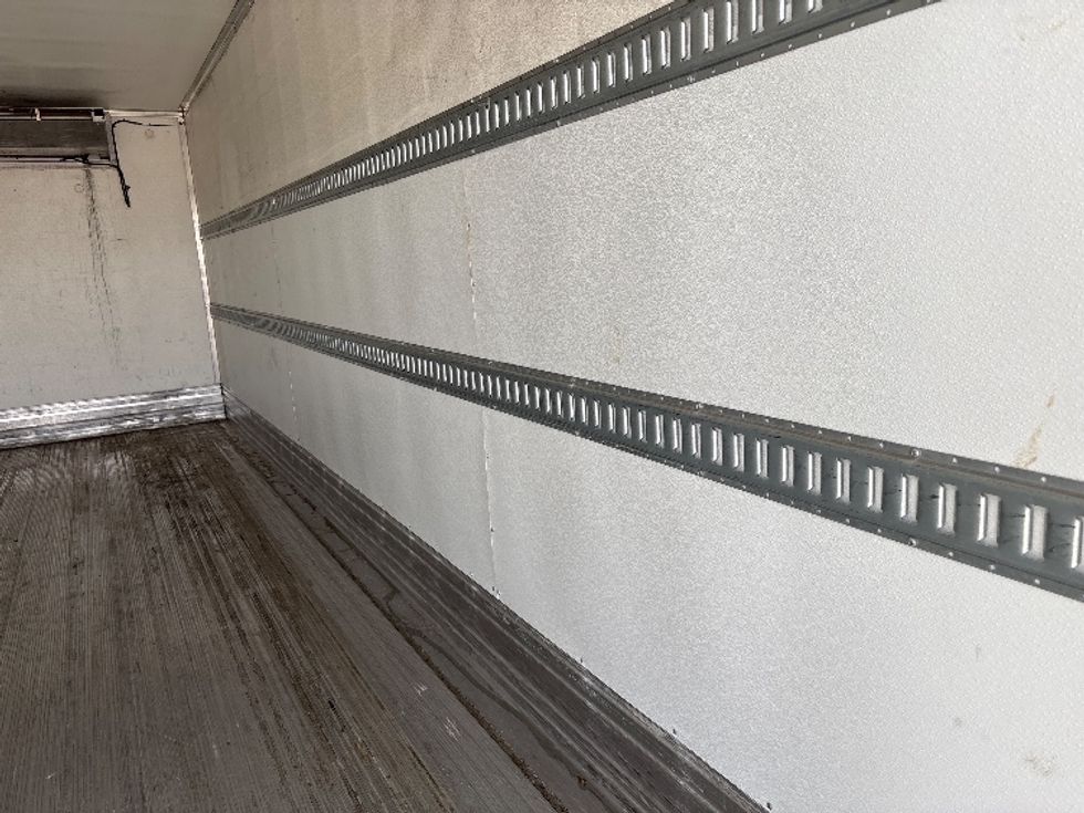 Refrigerated Truck-Light and Medium Duty Trucks-International-2019-4300-El Paso-TX-116,234\n\t\tmiles-$ 56,750 - Image 11