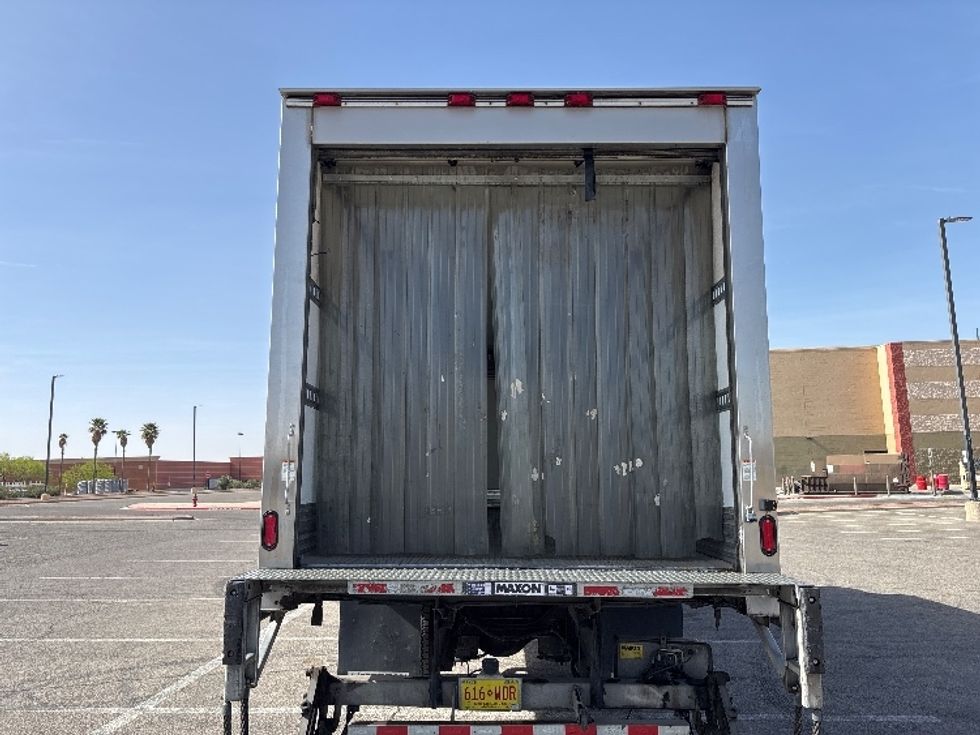 Refrigerated Truck-Light and Medium Duty Trucks-International-2019-4300-El Paso-TX-116,234\n\t\tmiles-$ 56,750 - Image 8