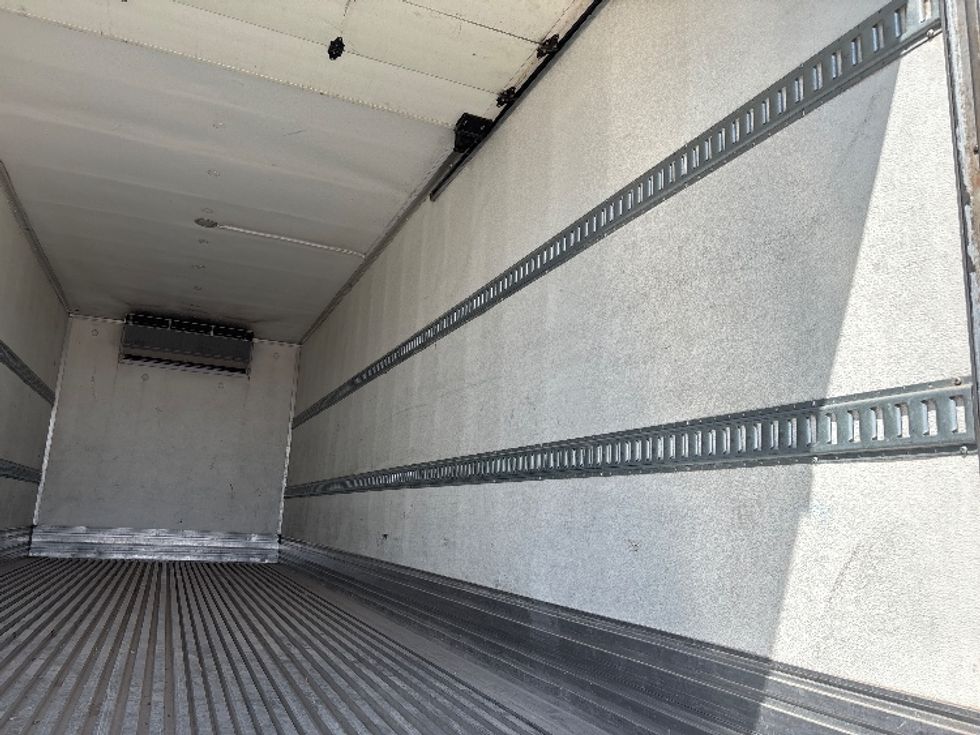 Refrigerated Truck-Light and Medium Duty Trucks-International-2019-4300-El Paso-TX-149,250\n\t\tmiles-$ 60,750 - Image 11