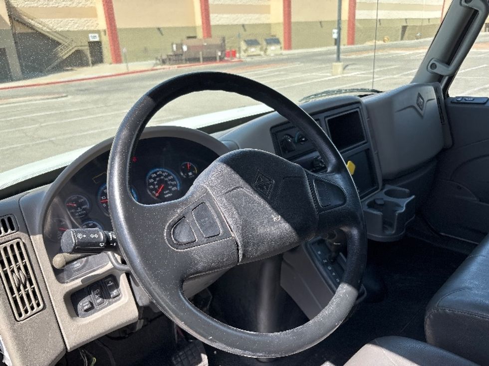 Refrigerated Truck-Light and Medium Duty Trucks-International-2019-4300-El Paso-TX-149,250\n\t\tmiles-$ 60,750 - Image 16