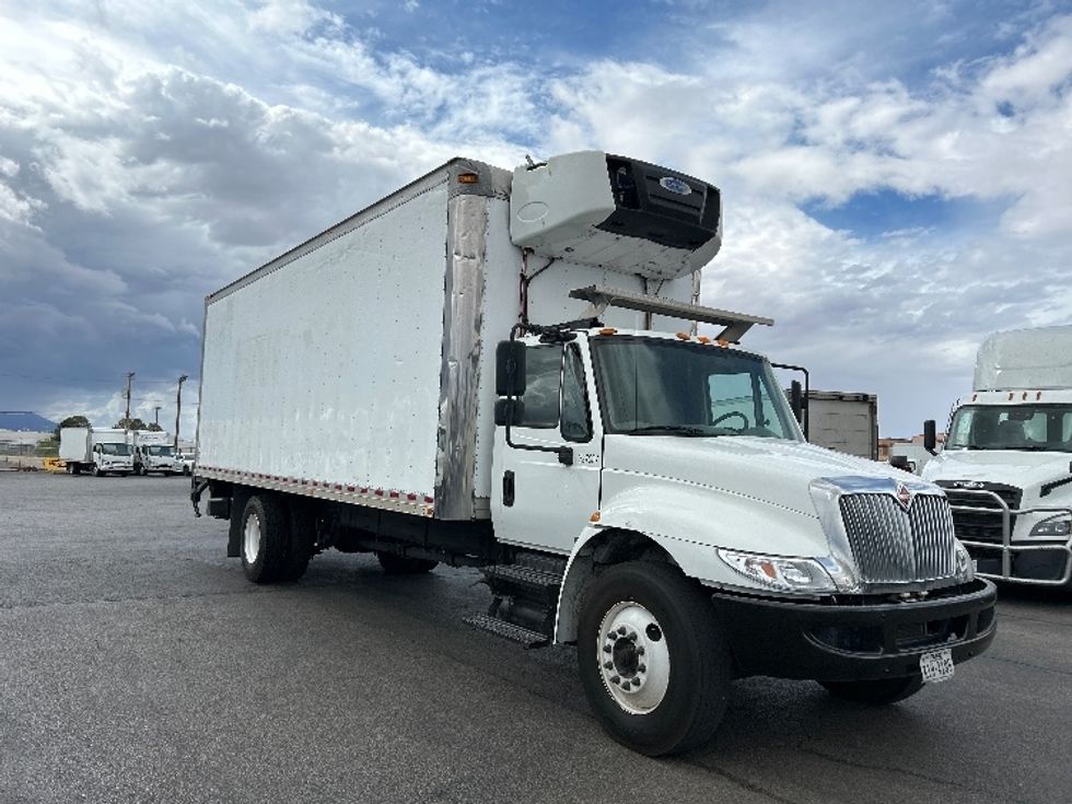 Refrigerated Truck-Light and Medium Duty Trucks-International-2019-4300-El Paso-TX-150,455\n\t\tmiles-$ 58,250 - Image 1