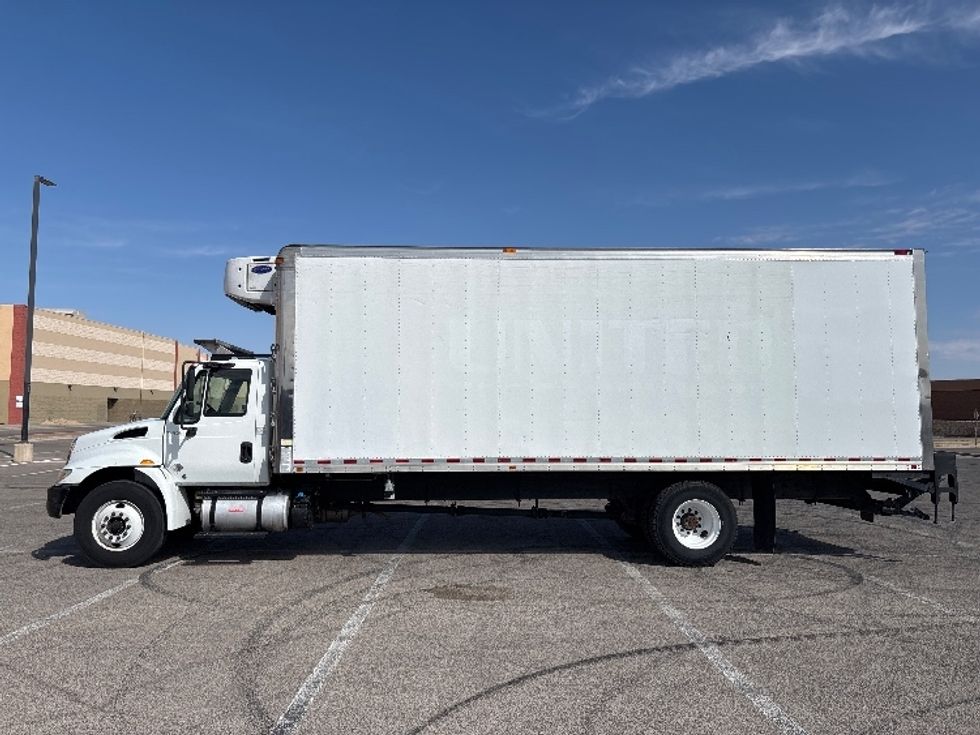 Refrigerated Truck-Light and Medium Duty Trucks-International-2019-4300-El Paso-TX-150,455\n\t\tmiles-$ 58,250 - Image 4