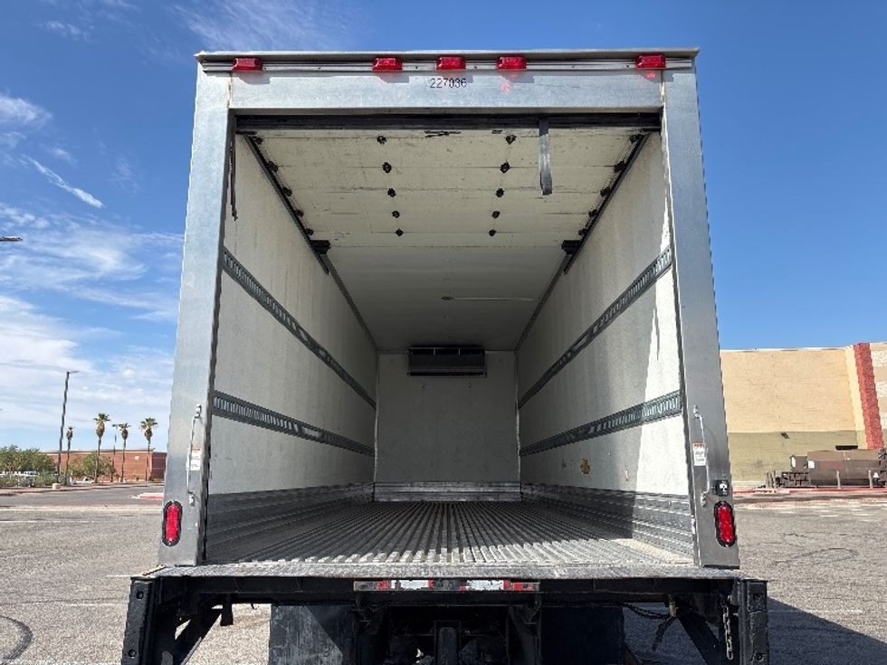 Refrigerated Truck-Light and Medium Duty Trucks-International-2019-4300-El Paso-TX-150,455\n\t\tmiles-$ 58,250 - Image 8