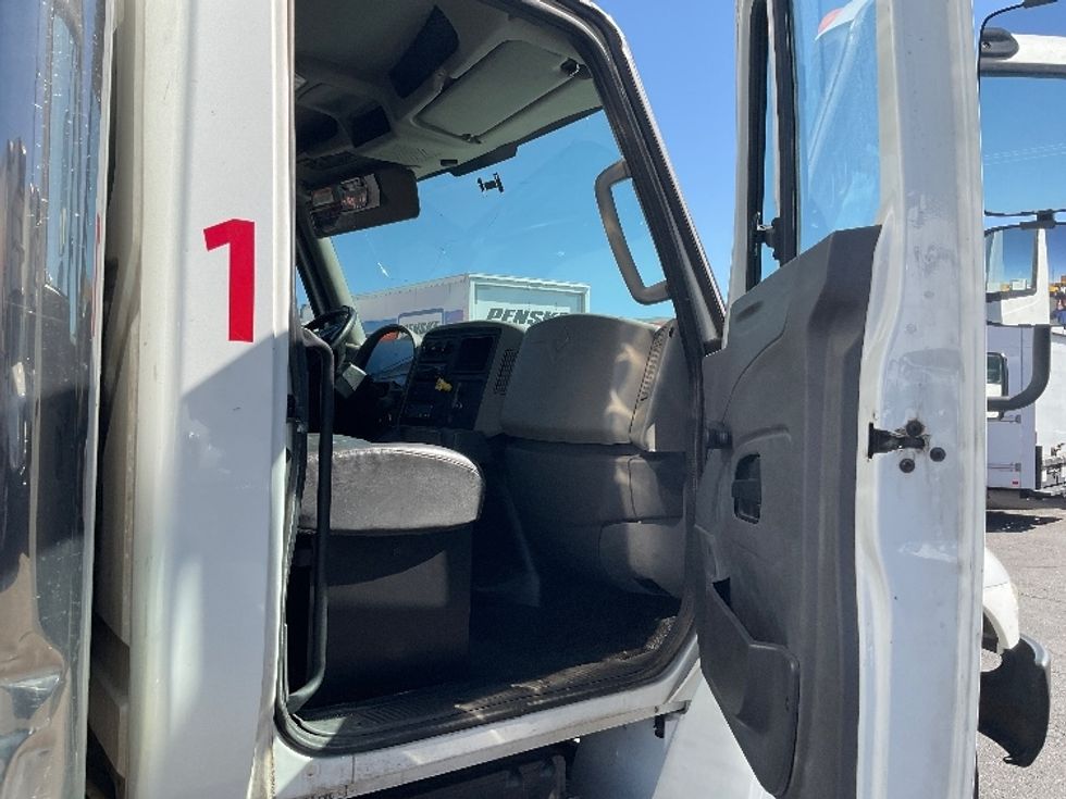 Refrigerated Truck-Light and Medium Duty Trucks-International-2019-4300-El Paso-TX-83,139\n\t\tmiles-$ 60,750 - Image 20