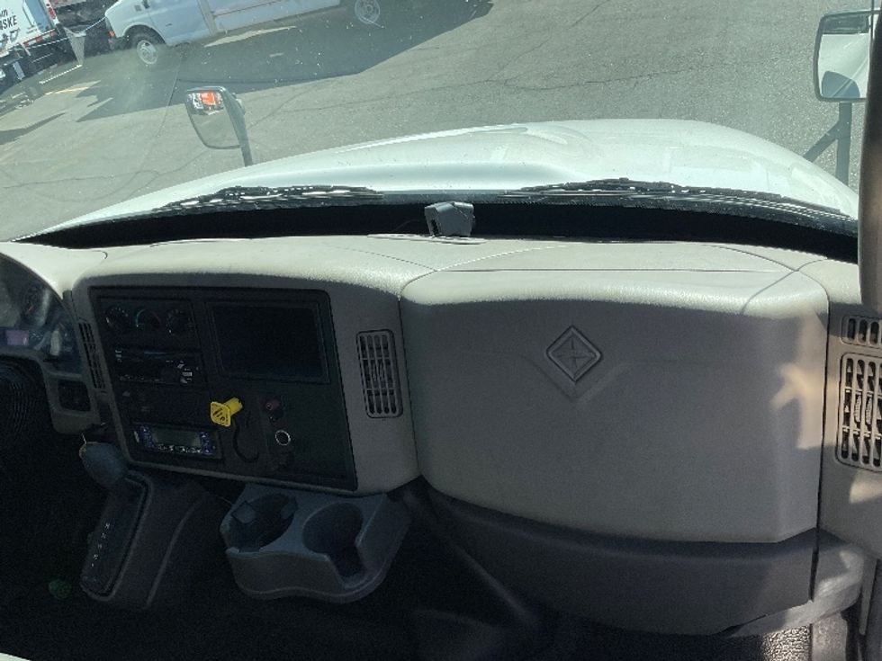 Refrigerated Truck-Light and Medium Duty Trucks-International-2019-4300-El Paso-TX-83,139\n\t\tmiles-$ 60,750 - Image 21