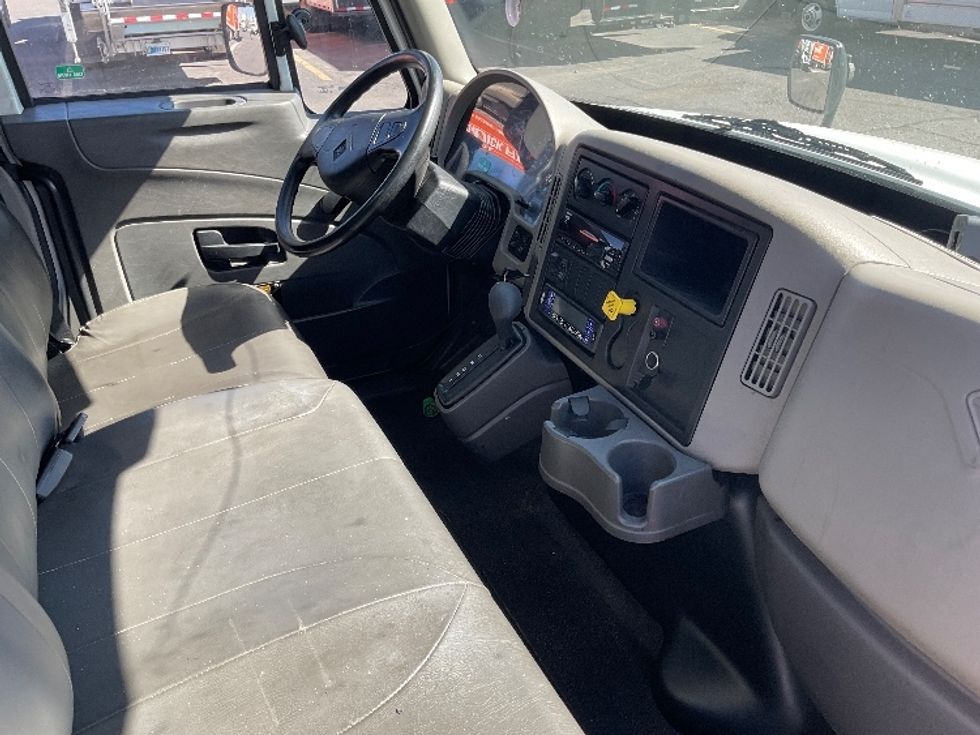 Refrigerated Truck-Light and Medium Duty Trucks-International-2019-4300-El Paso-TX-83,139\n\t\tmiles-$ 60,750 - Image 22