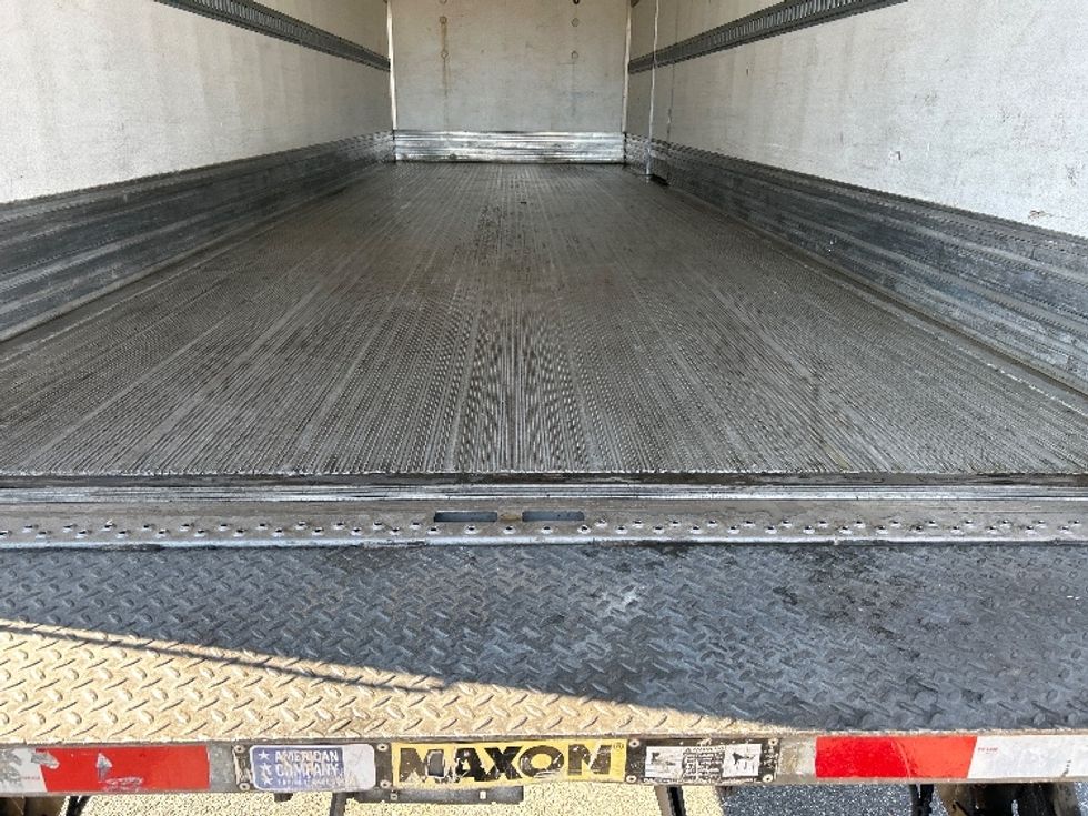 Refrigerated Truck-Light and Medium Duty Trucks-International-2019-4300-Fitchburg-MA-151,911\n\t\tmiles-$ 45,750 - Image 10