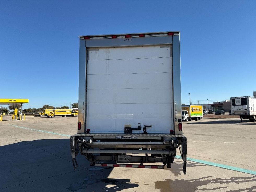 Refrigerated Truck-Light and Medium Duty Trucks-International-2019-4300-Fort Worth-TX-305,510\n\t\tmiles-$ 23,500 - Image 7