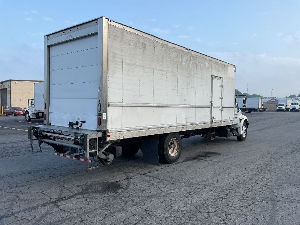 Refrigerated Truck-Light and Medium Duty Trucks-International-2019-4300-Gahanna-OH-223,418\n\t\tmiles-$ 49,000 - Image 13