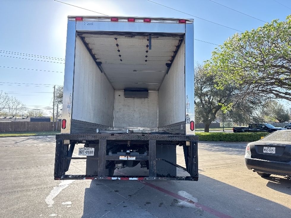 Refrigerated Truck-Light and Medium Duty Trucks-International-2019-4300-Garland-TX-272,106\n\t\tmiles-$ 30,750 - Image 8