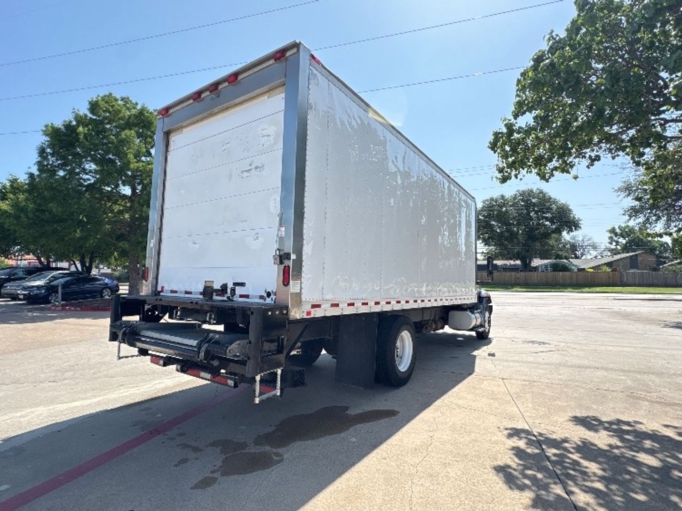 Refrigerated Truck-Light and Medium Duty Trucks-International-2019-4300-Garland-TX-298,206\n\t\tmiles-$ 23,500 - Image 13