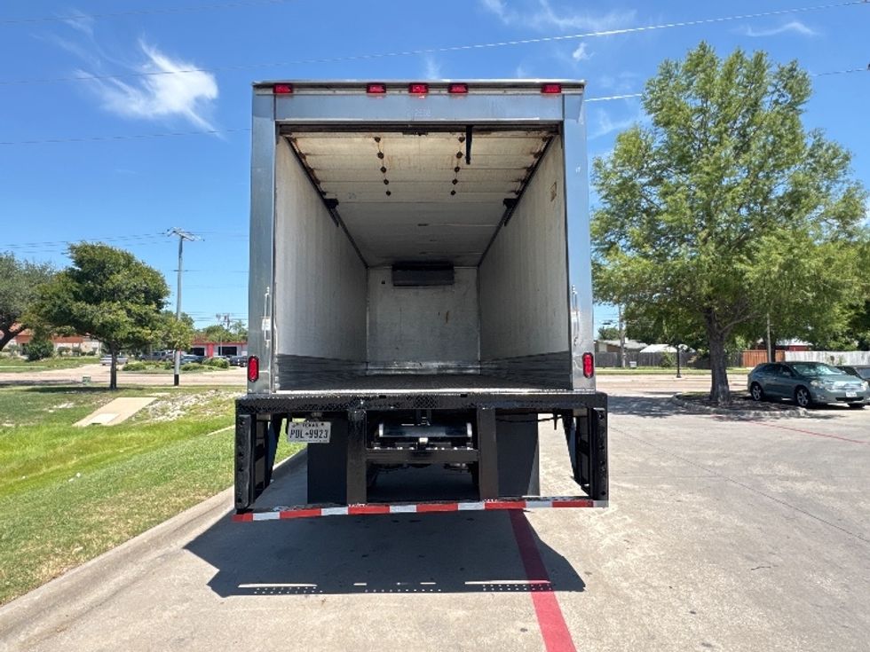 Refrigerated Truck-Light and Medium Duty Trucks-International-2019-4300-Garland-TX-319,738\n\t\tmiles-$ 20,250 - Image 8