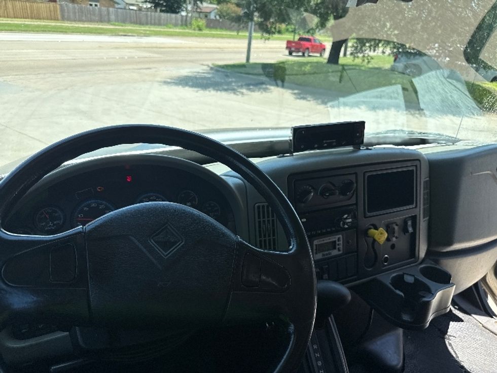 Refrigerated Truck-Light and Medium Duty Trucks-International-2019-4300-Garland-TX-325,273\n\t\tmiles-$ 20,000 - Image 17