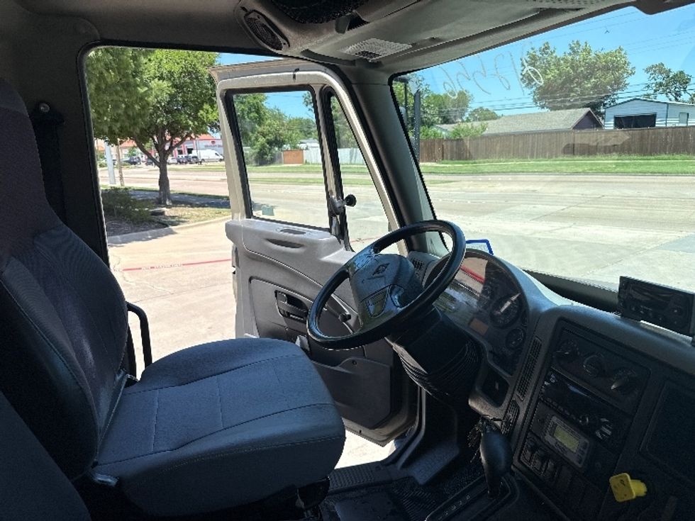 Refrigerated Truck-Light and Medium Duty Trucks-International-2019-4300-Garland-TX-325,273\n\t\tmiles-$ 20,000 - Image 21