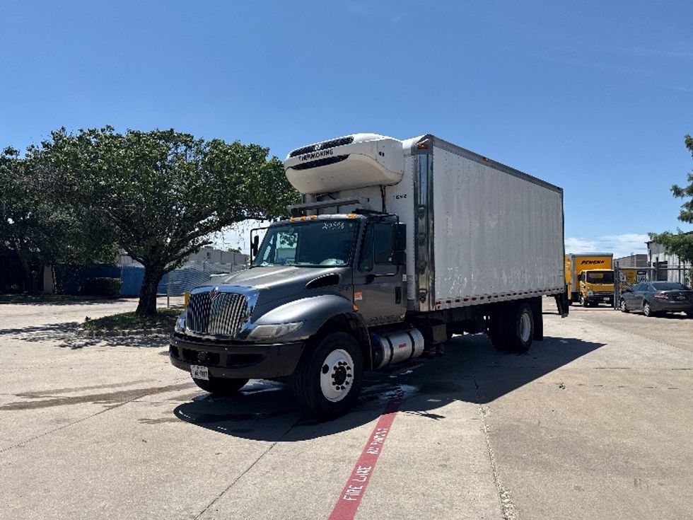 Refrigerated Truck-Light and Medium Duty Trucks-International-2019-4300-Garland-TX-325,273\n\t\tmiles-$ 20,000 - Image 3