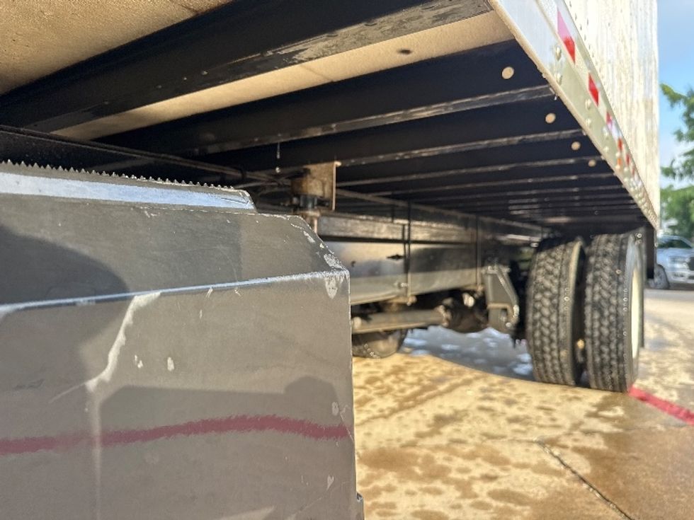 Refrigerated Truck-Light and Medium Duty Trucks-International-2019-4300-Garland-TX-326,053\n\t\tmiles-$ 20,250 - Image 5