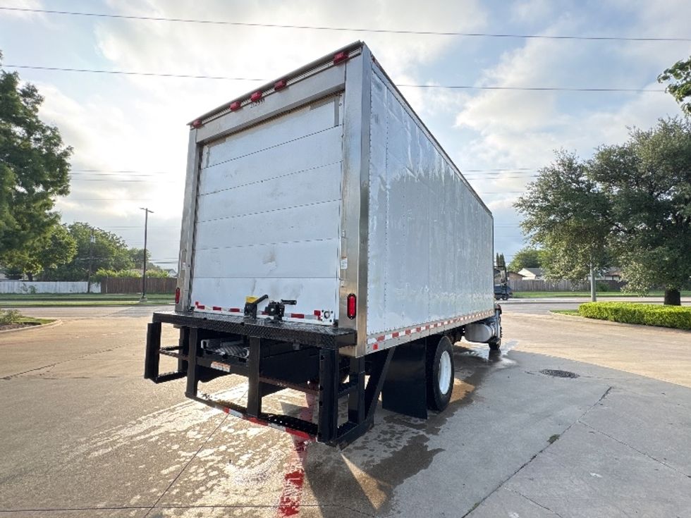 Refrigerated Truck-Light and Medium Duty Trucks-International-2019-4300-Garland-TX-326,053\n\t\tmiles-$ 20,250 - Image 8