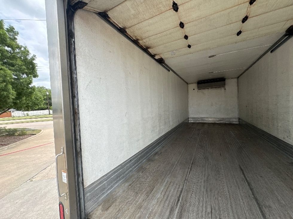 Refrigerated Truck-Light and Medium Duty Trucks-International-2019-4300-Garland-TX-328,259\n\t\tmiles-$ 20,250 - Image 10