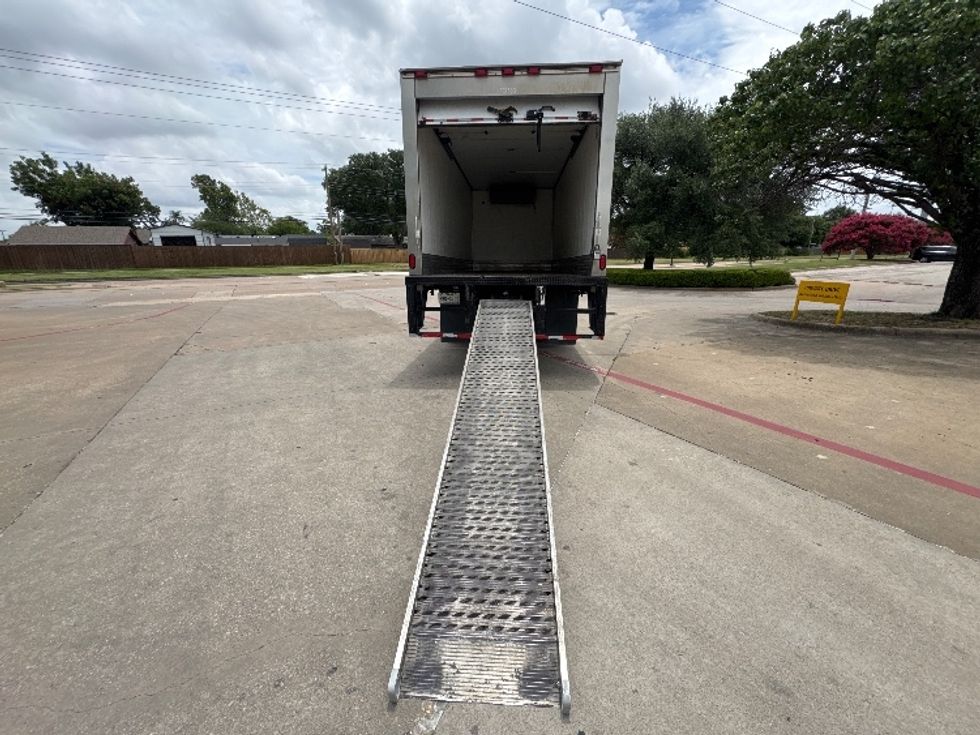 Refrigerated Truck-Light and Medium Duty Trucks-International-2019-4300-Garland-TX-328,259\n\t\tmiles-$ 20,250 - Image 9