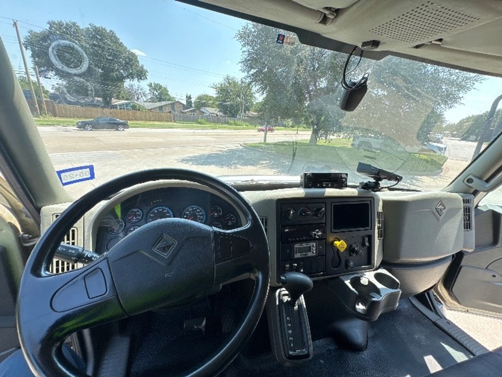 Refrigerated Truck-Light and Medium Duty Trucks-International-2019-4300-Garland-TX-328,970\n\t\tmiles-$ 20,000 - Image 17