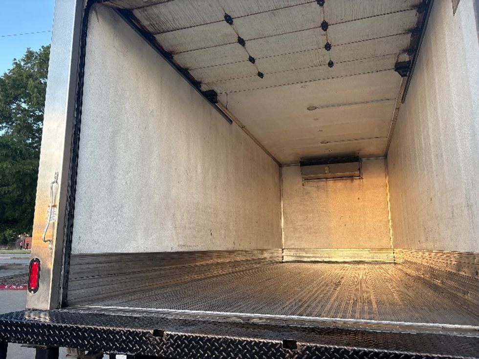 Refrigerated Truck-Light and Medium Duty Trucks-International-2019-4300-Garland-TX-330,830\n\t\tmiles-$ 20,000 - Image 11