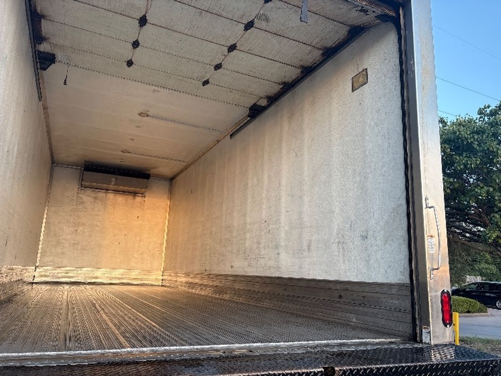 Refrigerated Truck-Light and Medium Duty Trucks-International-2019-4300-Garland-TX-330,830\n\t\tmiles-$ 20,000 - Image 12
