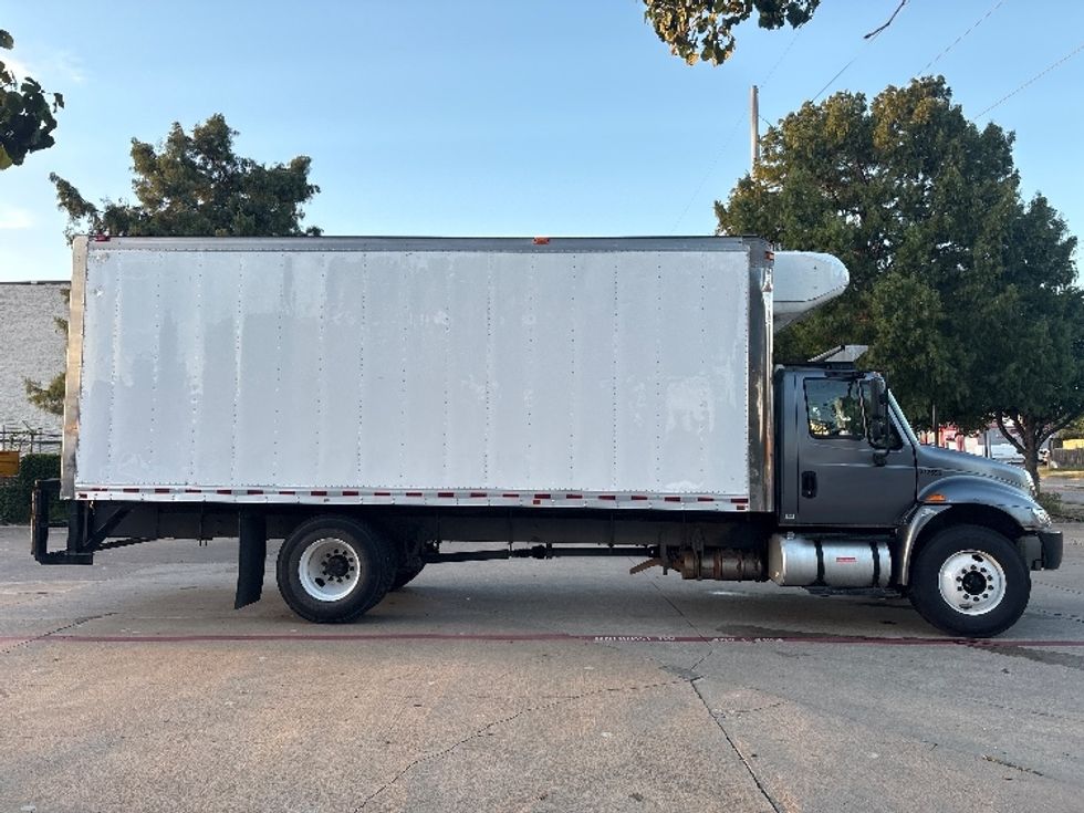 Refrigerated Truck-Light and Medium Duty Trucks-International-2019-4300-Garland-TX-330,830\n\t\tmiles-$ 20,000 - Image 15